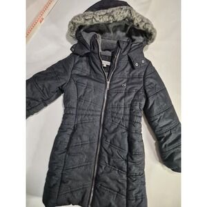 Calvin Klein Girls BLACK Hooded Long Puffer Jacket Faux Fur Trim Sz Small (6)